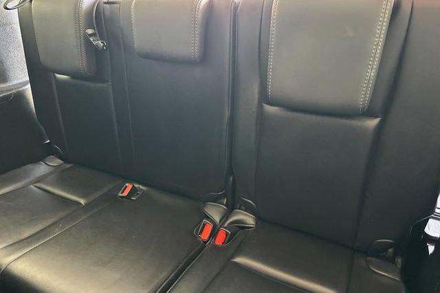 Used 2016 Toyota Highlander Limited AWD/4WD image 19