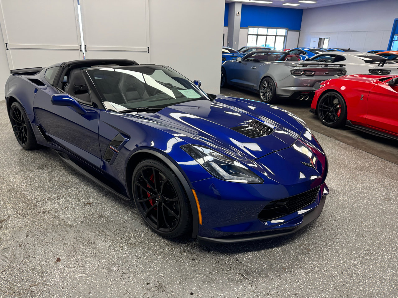 Used 2018 Chevrolet Corvette Grand Sport image 3