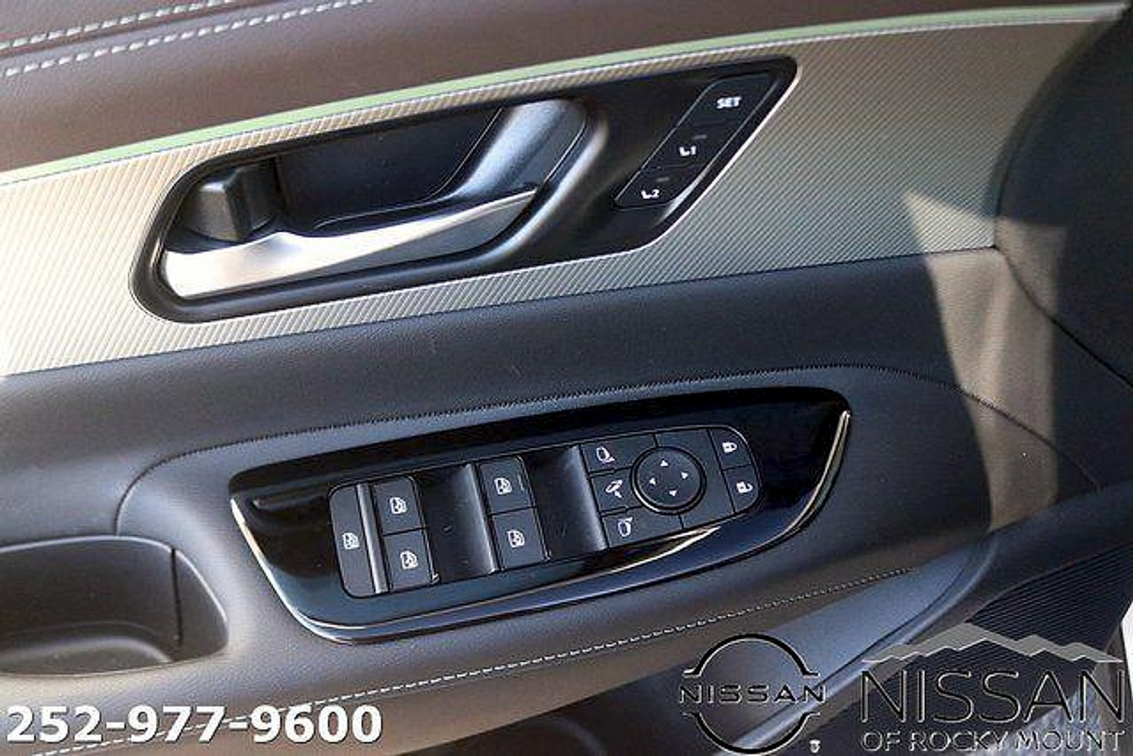 New 2026 Nissan Murano Platinum w/ Cargo Package AWD/4WD image 11