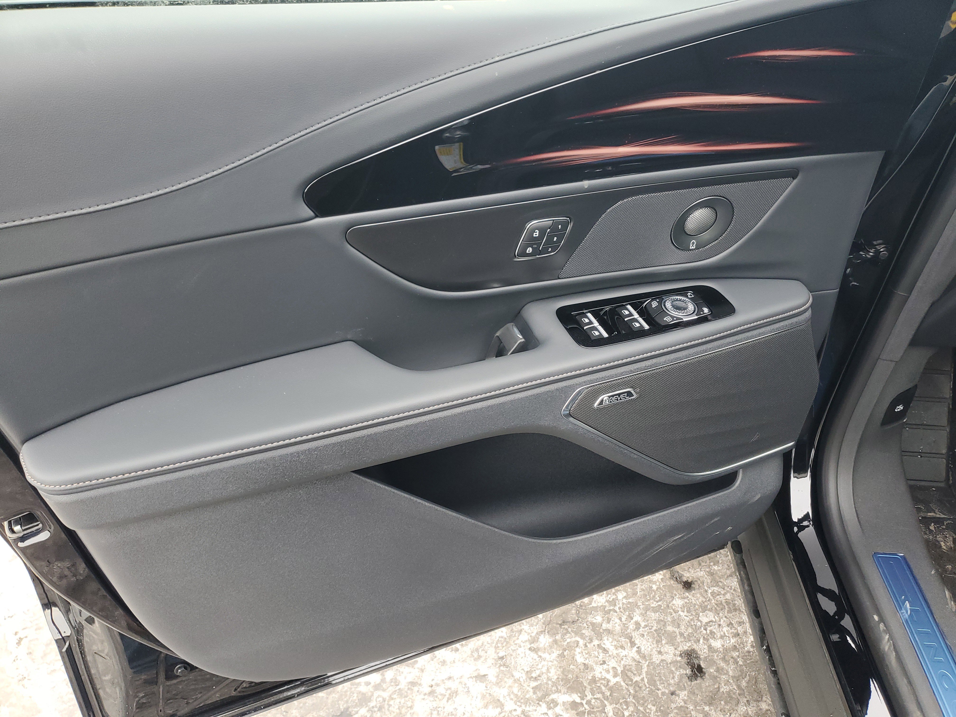 New 2026 Lincoln Nautilus Premier w/ Equipment Group 102A image 8