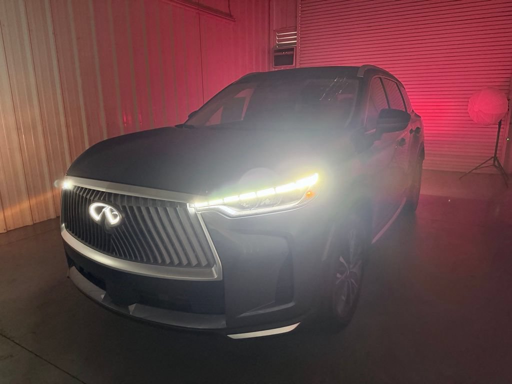 Certified 2026 INFINITI QX60 Luxe w/ Cargo Package FWD image 8