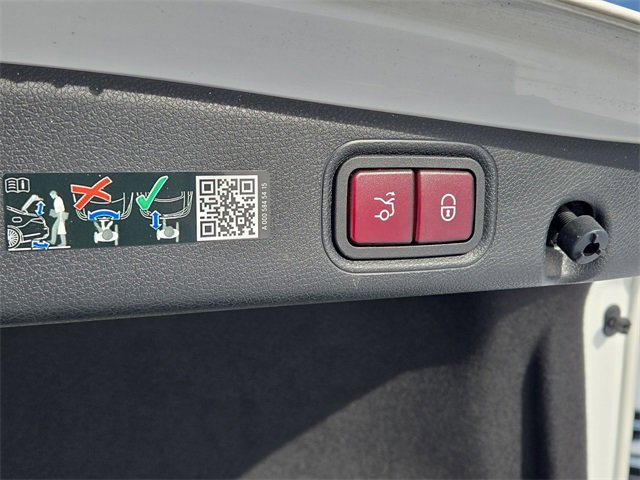 Certified 2023 Mercedes-Benz E 350 4MATIC Sedan image 31