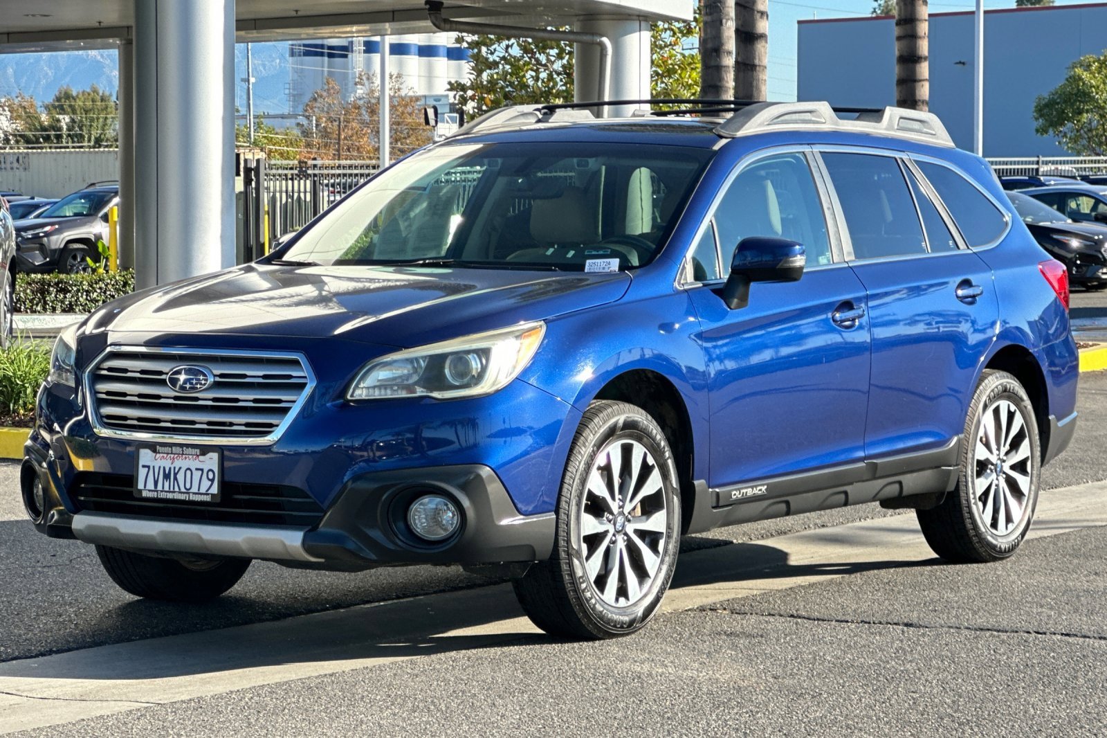 Used 2017 Subaru Outback 2.5i Limited image 8