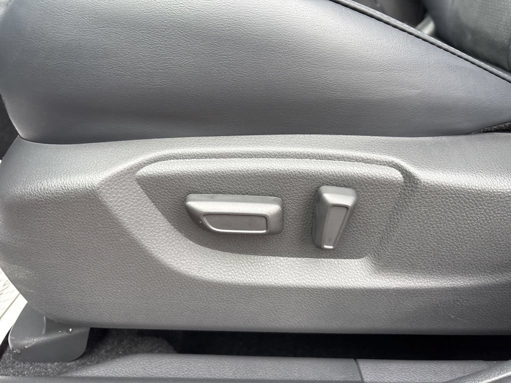 Used 2024 Mitsubishi Eclipse Cross SE AWD/4WD image 16