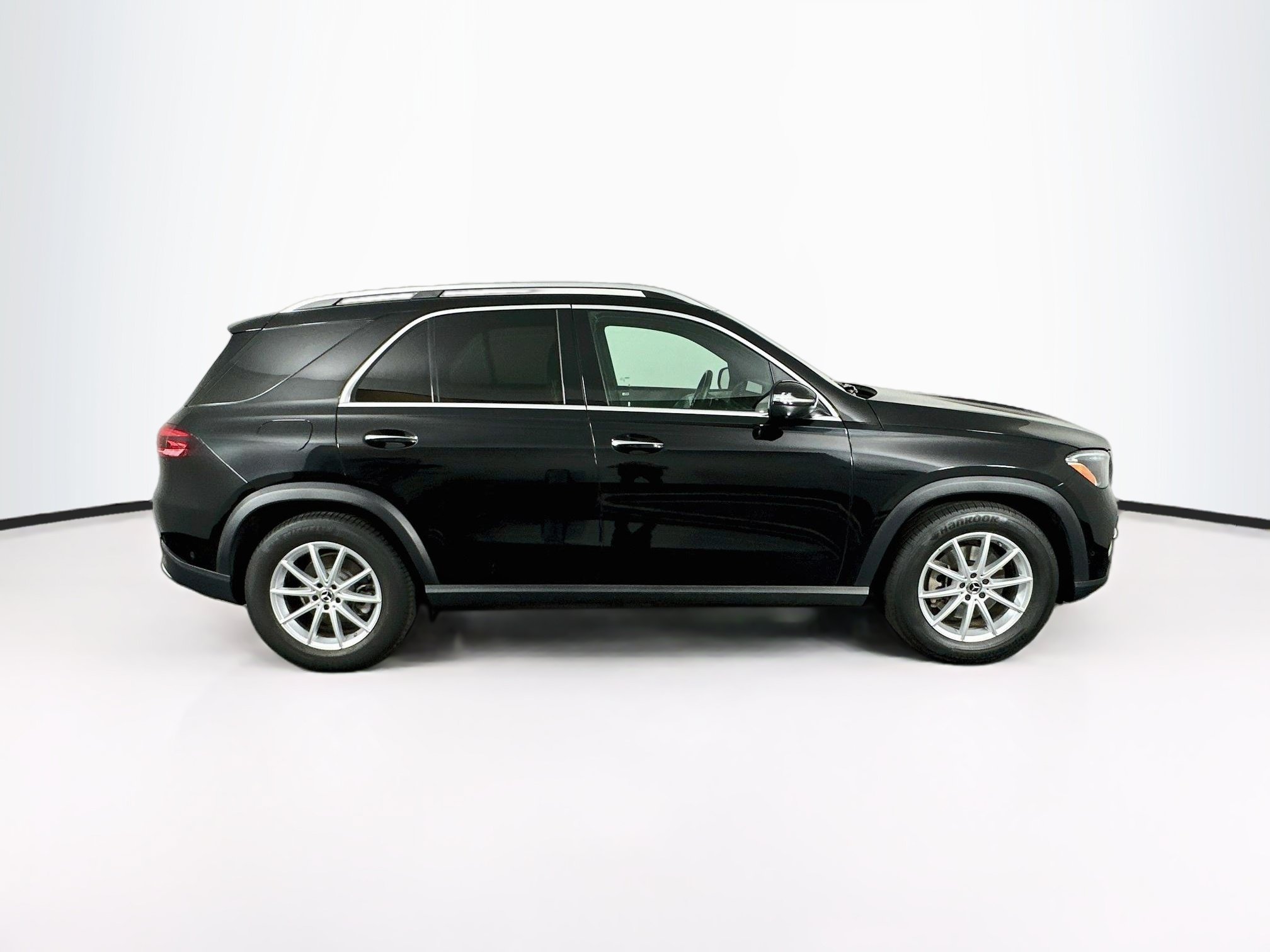 Used 2025 Mercedes-Benz GLE 350 4MATIC image 10
