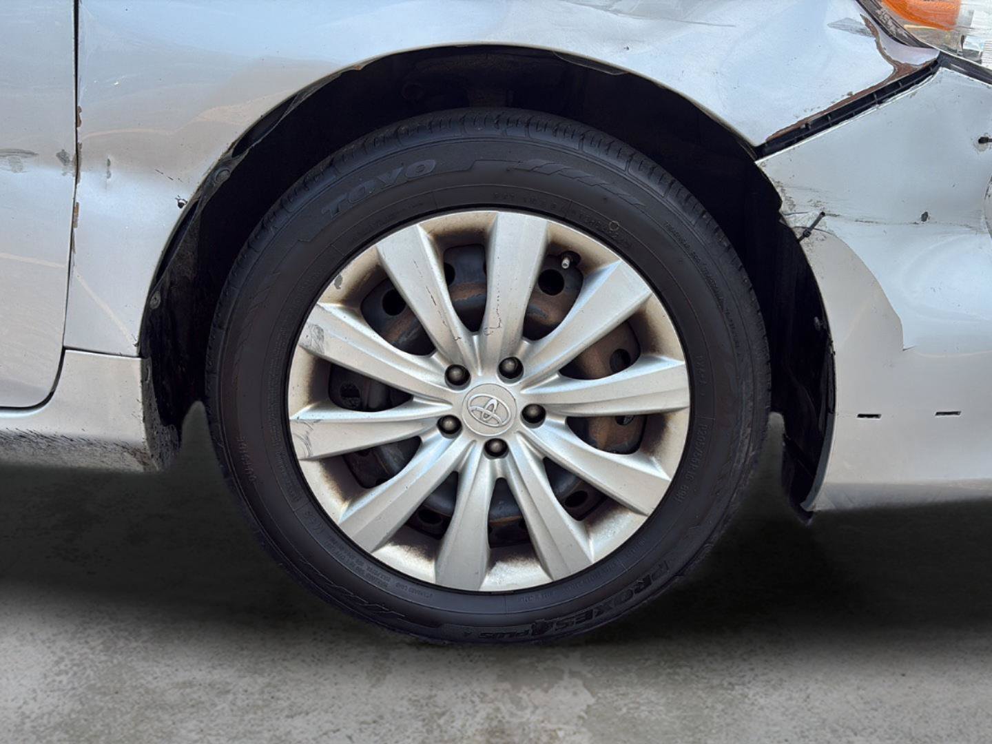 Used 2012 Toyota Corolla LE FWD image 24