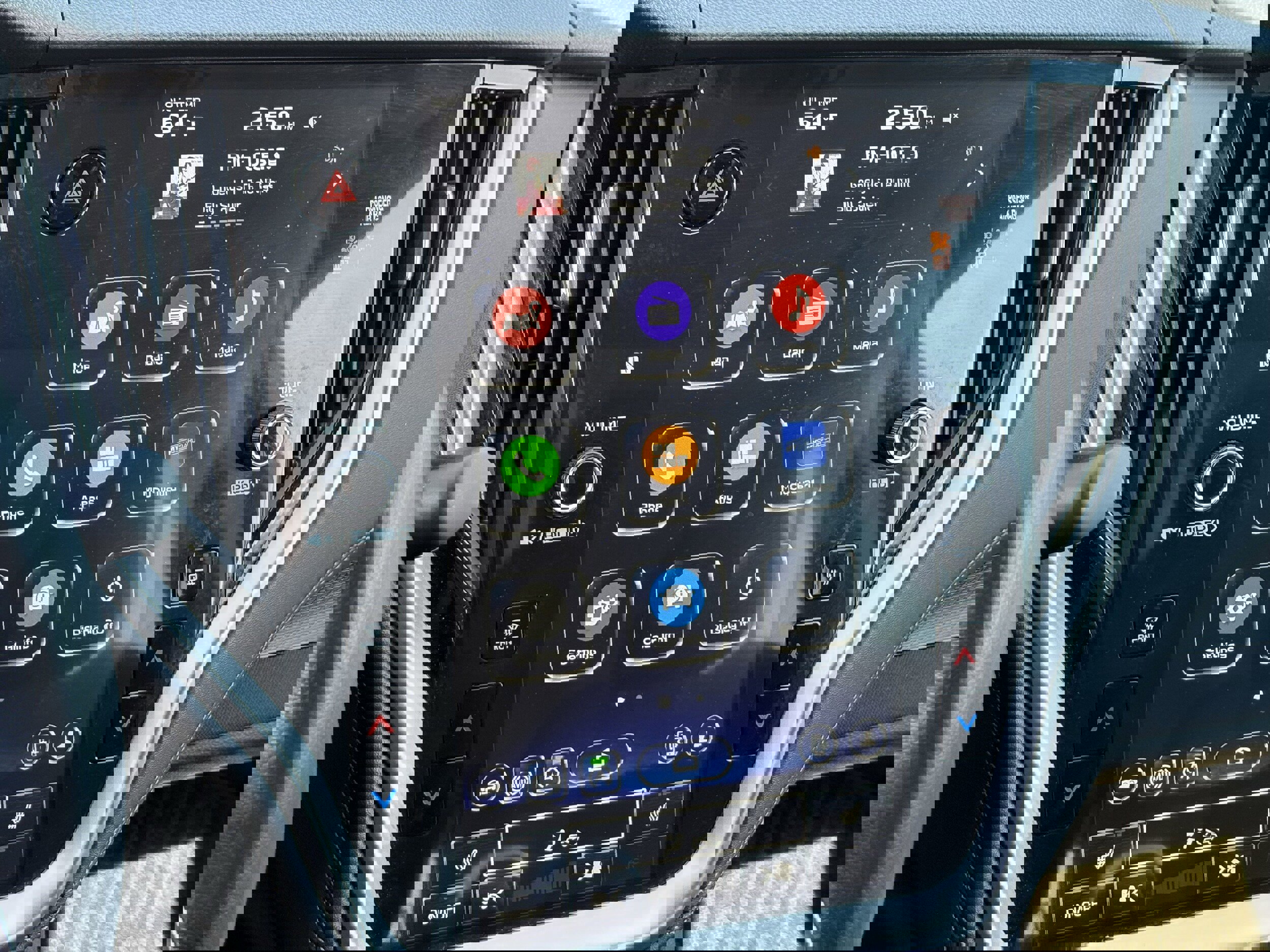 Certified 2025 Subaru Outback Premium AWD/4WD image 22