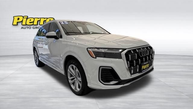 Used 2025 Audi Q7 3.0T Premium Plus AWD/4WD image 9
