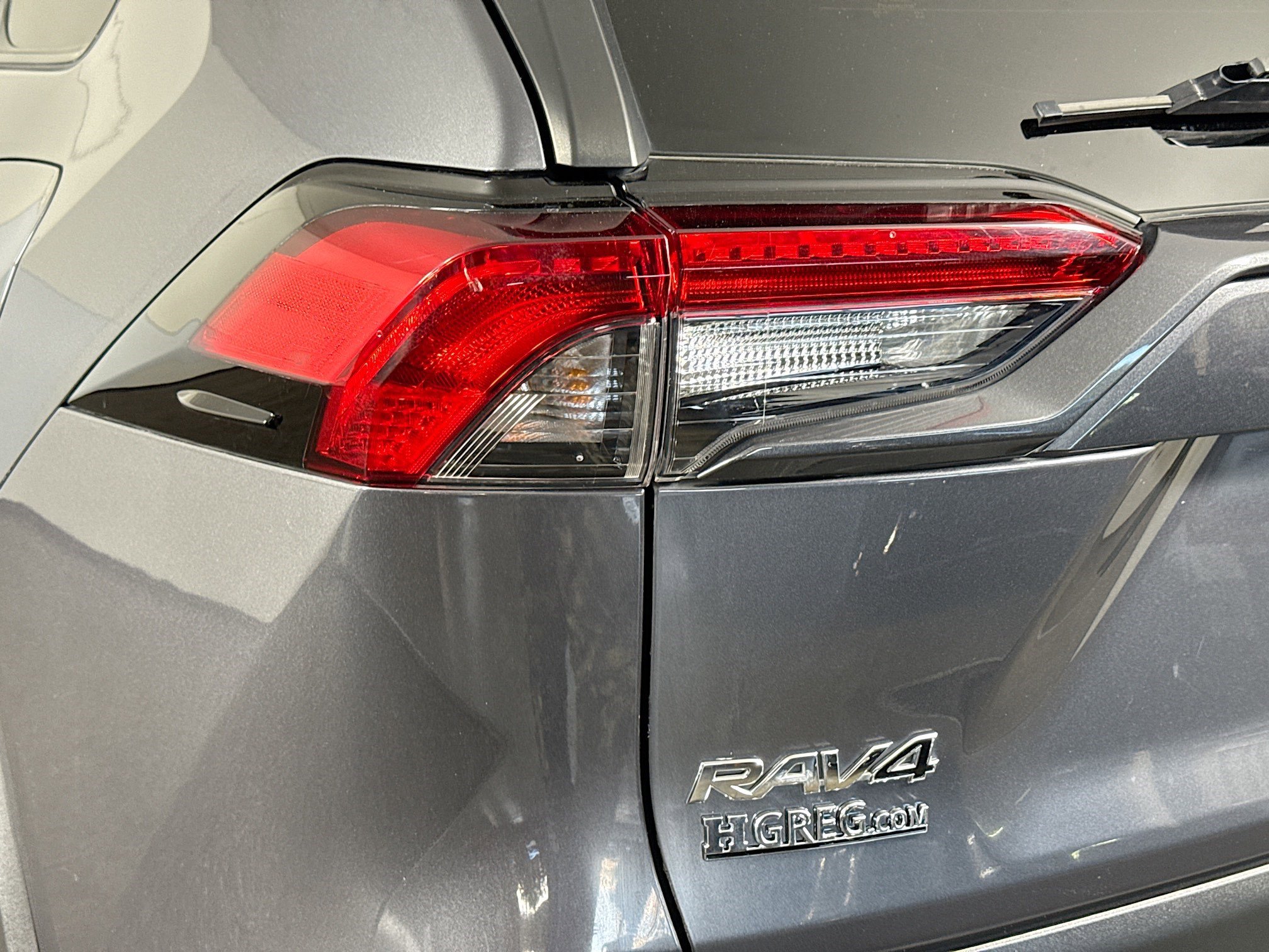 Used 2022 Toyota RAV4 XLE image 36