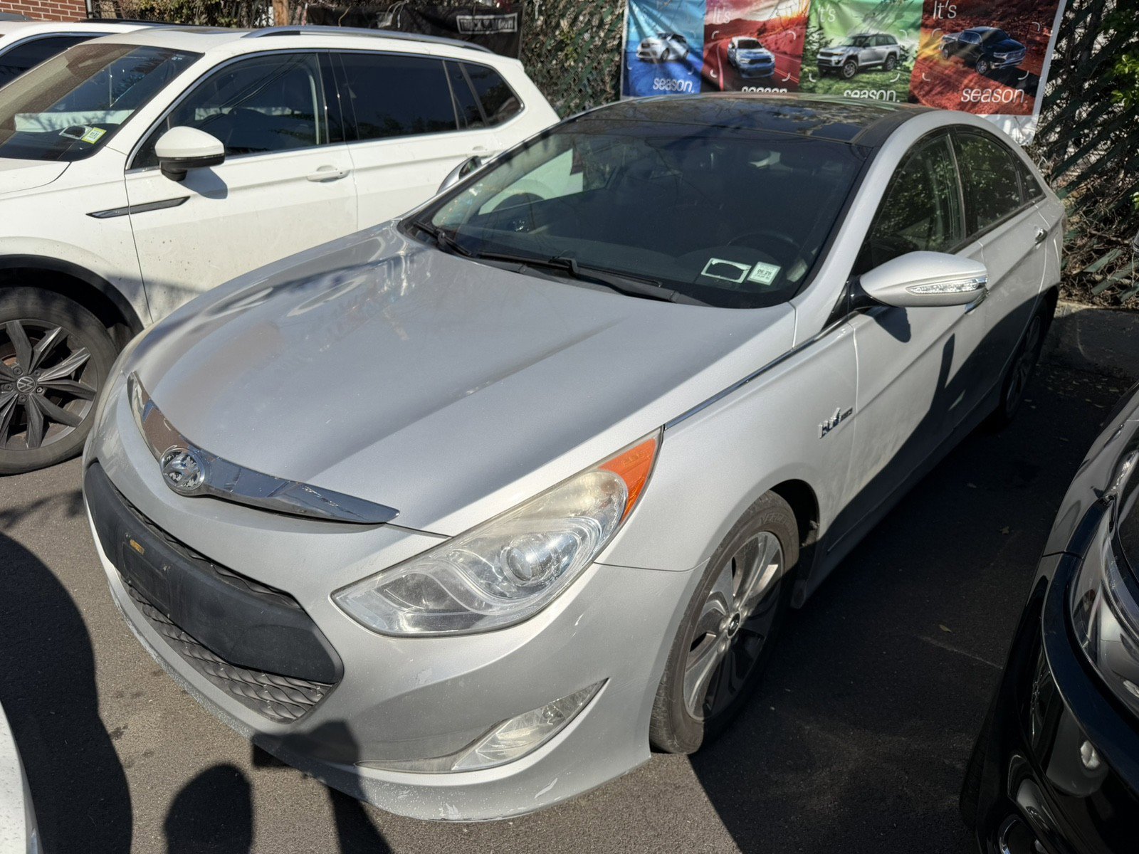Used 2014 Hyundai Sonata Limited w/ Panoramic Sunroof Package 02 FWD image 2