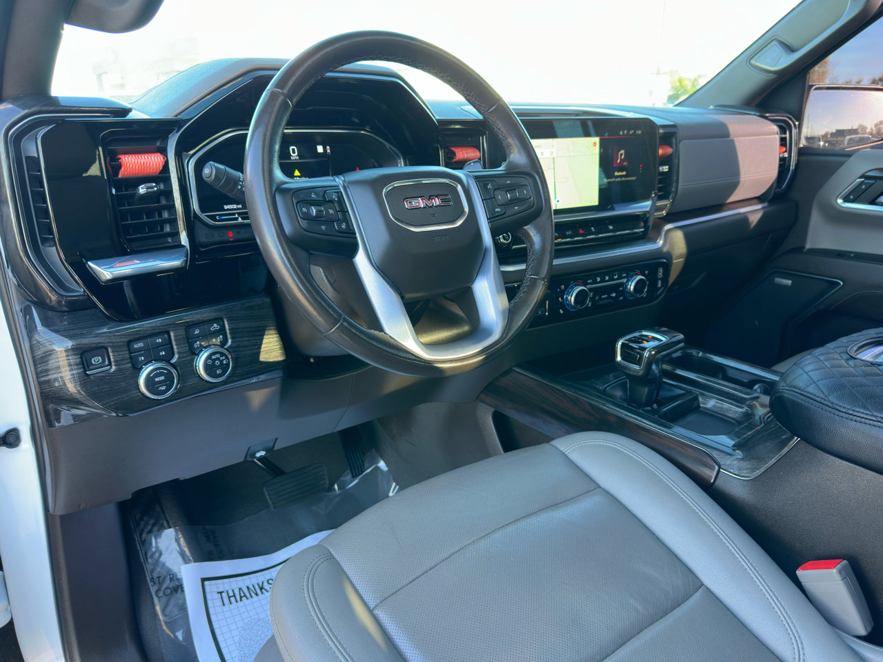 Used 2022 GMC Sierra 1500 SLT image 39