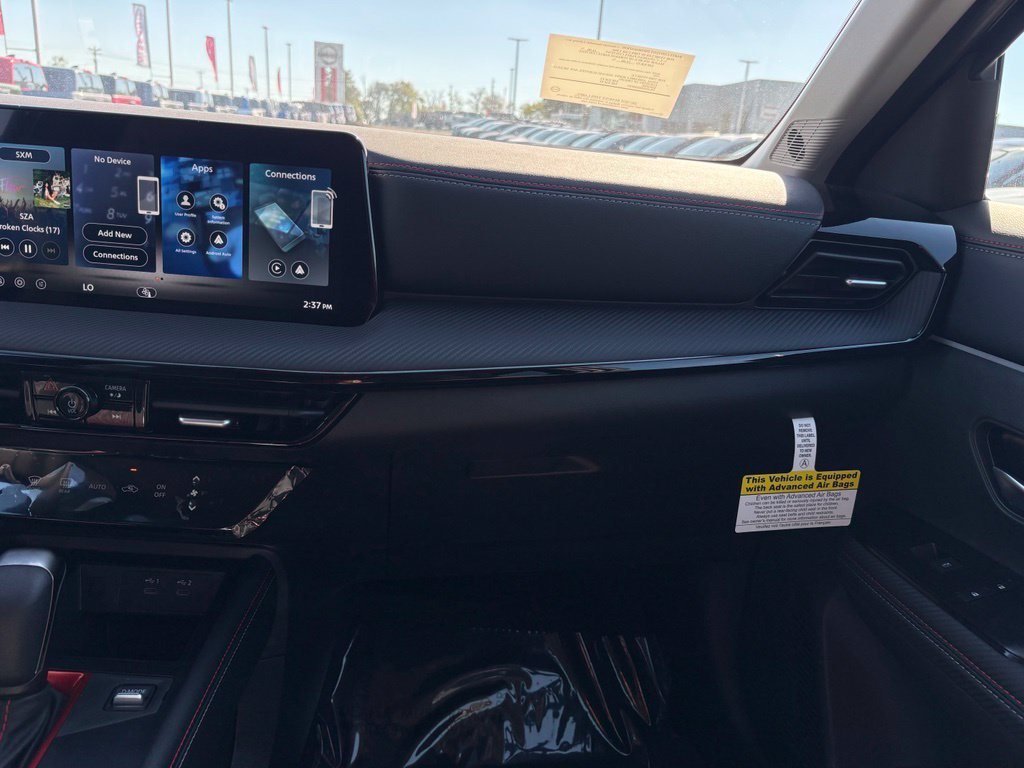 New 2027 Nissan Kicks SR FWD image 19