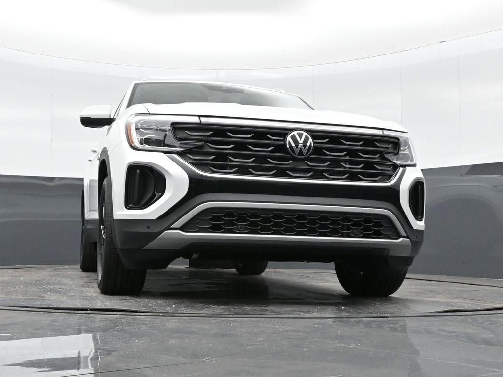 New 2026 Volkswagen Atlas Cross Sport SE image 26
