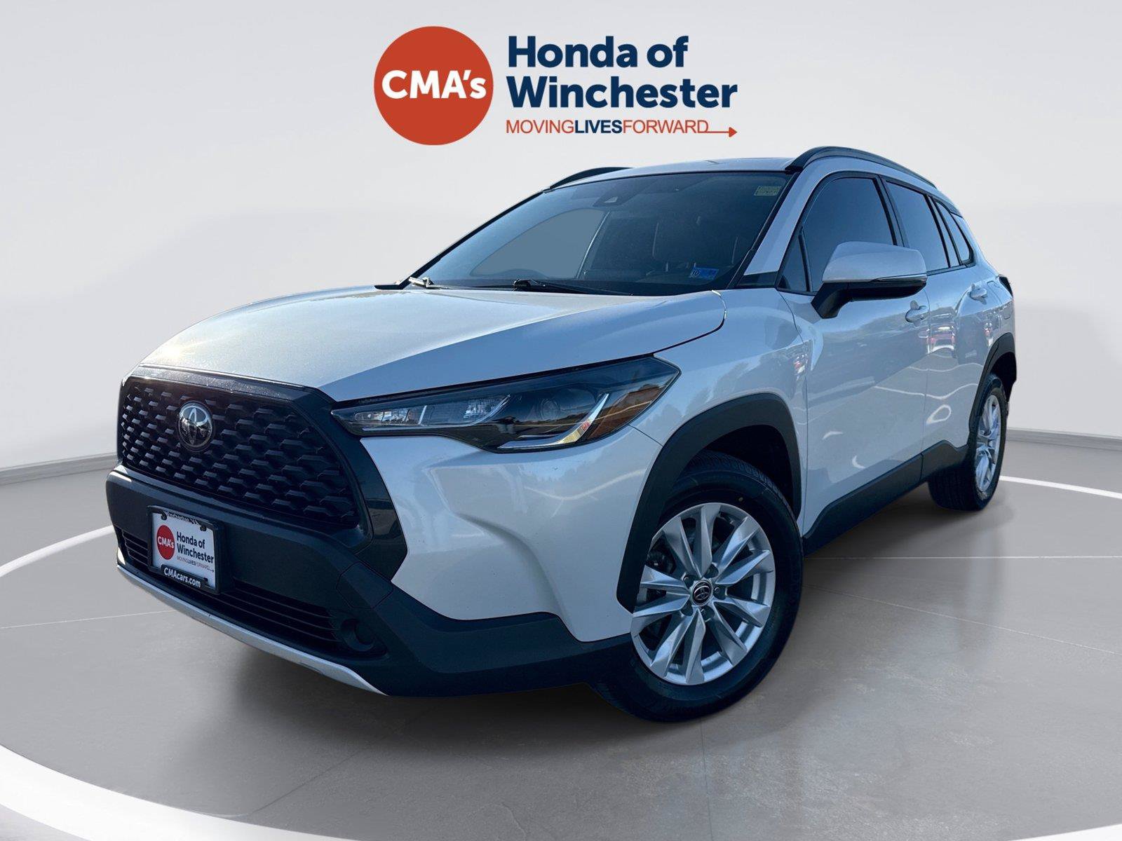 Used 2022 Toyota Corolla Cross LE w/ Moonroof Package AWD/4WD image 1
