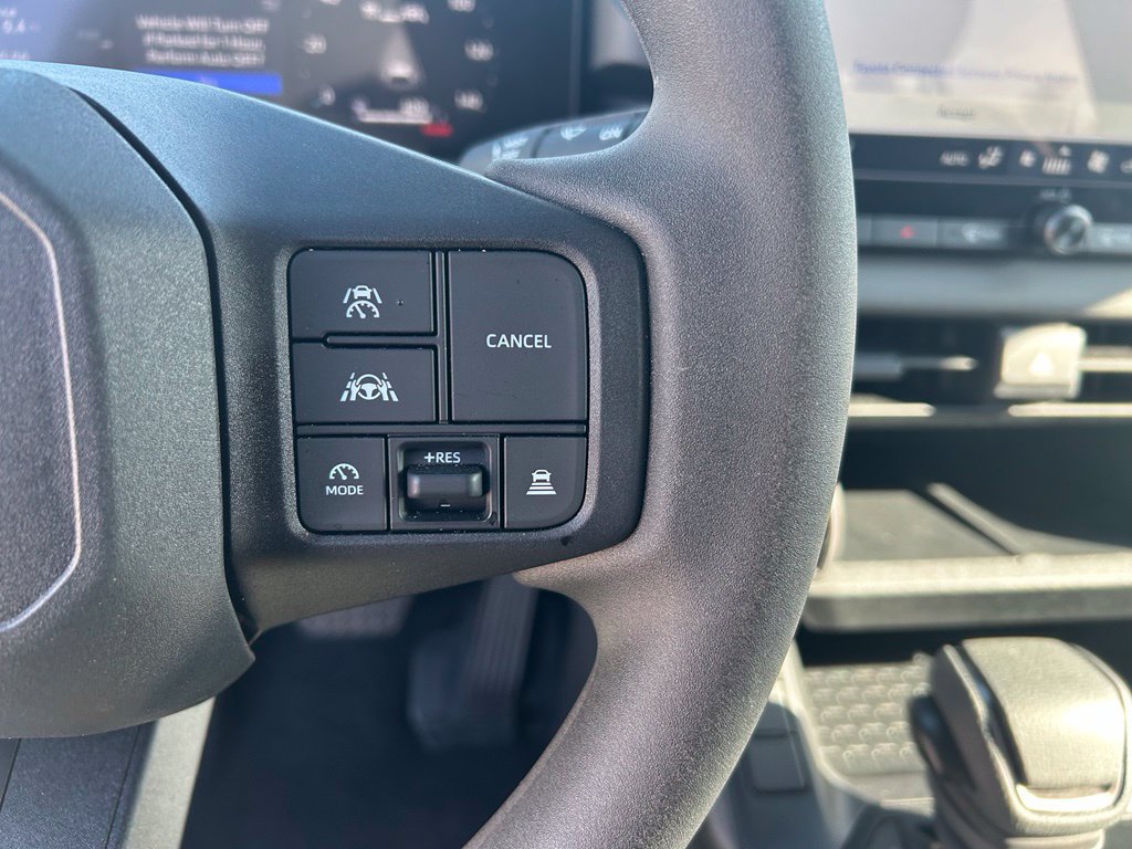 Used 2026 Toyota RAV4 LE AWD/4WD image 21