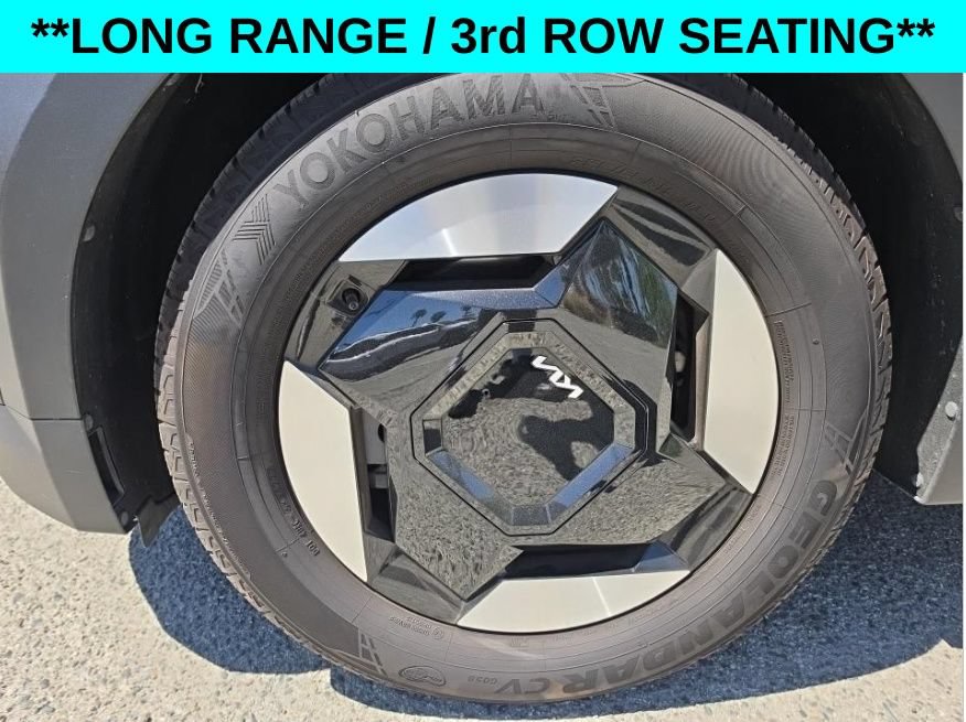 Used 2024 Kia EV9 Light Long Range RWD image 12