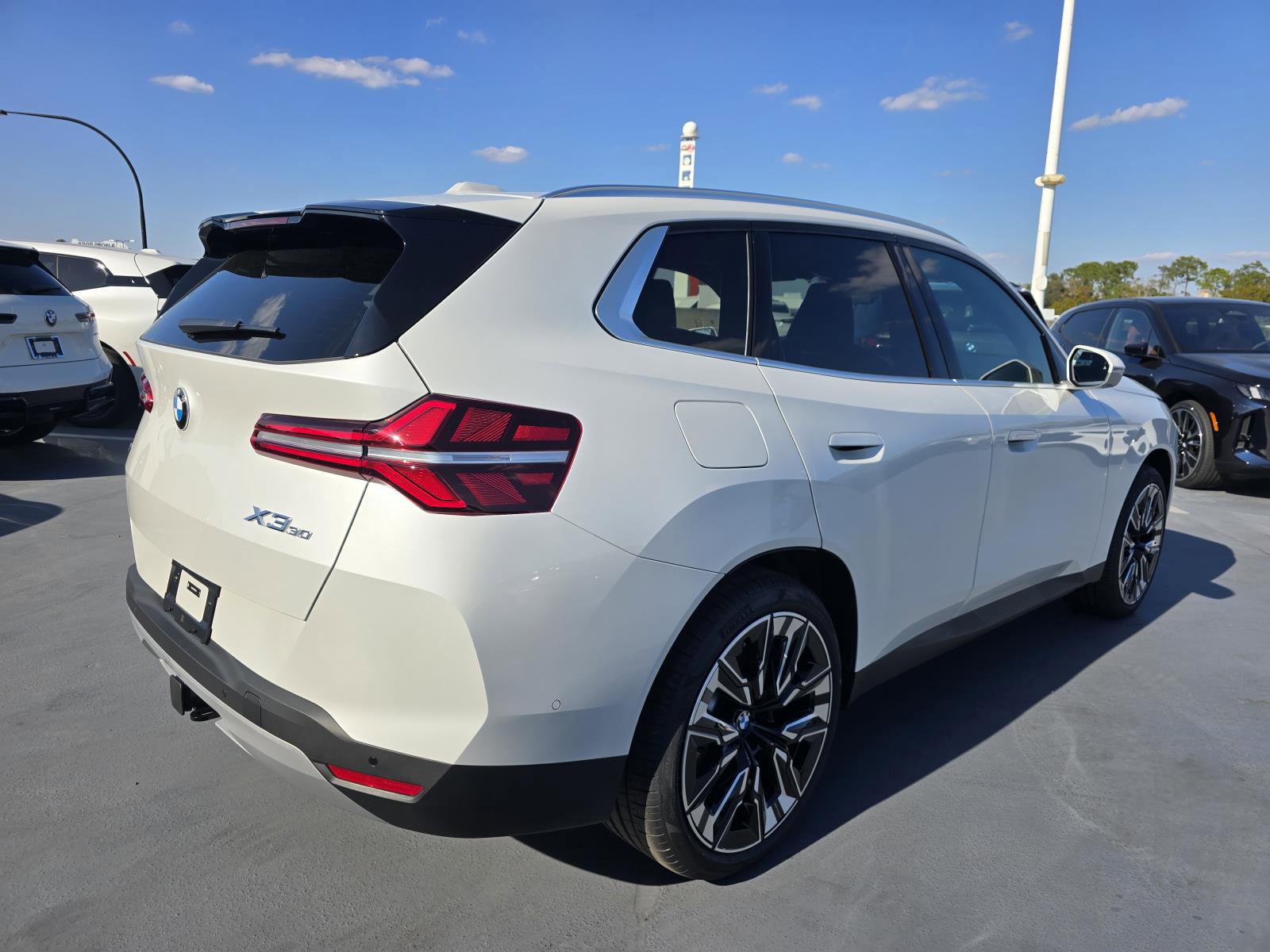 New 2026 BMW X3 xDrive30 w/ Convenience Package image 2