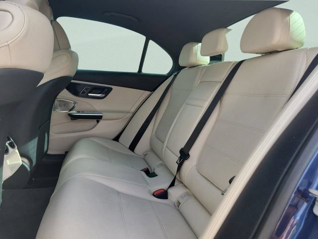 Used 2024 Mercedes-Benz C 300 Sedan image 8