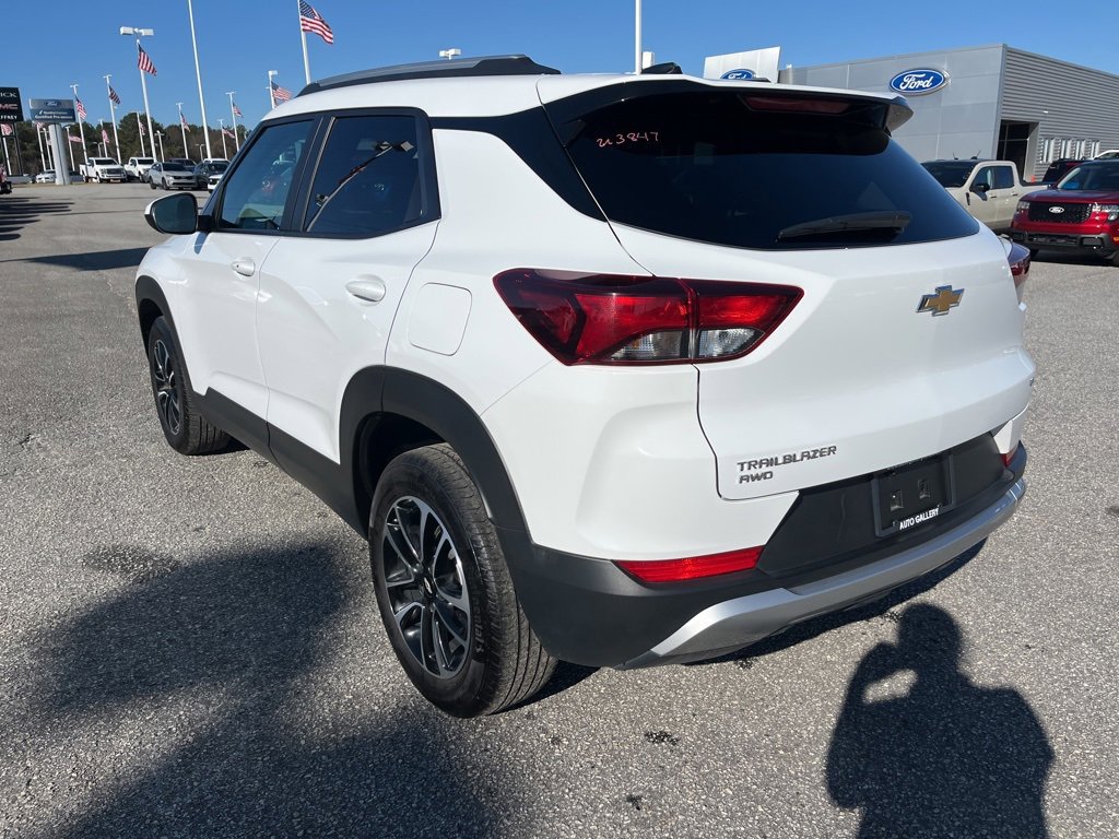 Used 2025 Chevrolet TrailBlazer LT image 7