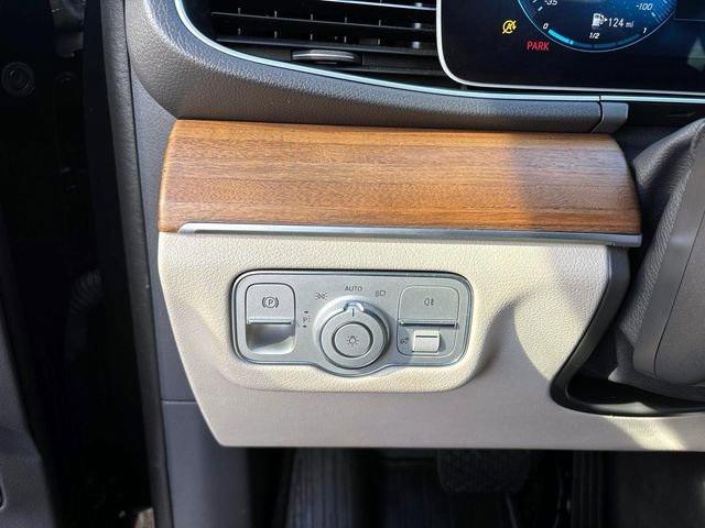 Used 2020 Mercedes-Benz GLE 350 4MATIC image 30