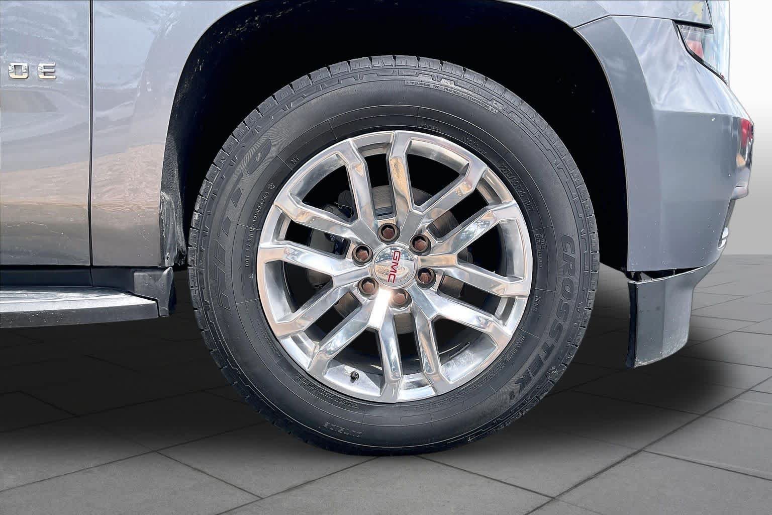 Used 2019 Chevrolet Tahoe LT AWD/4WD image 10
