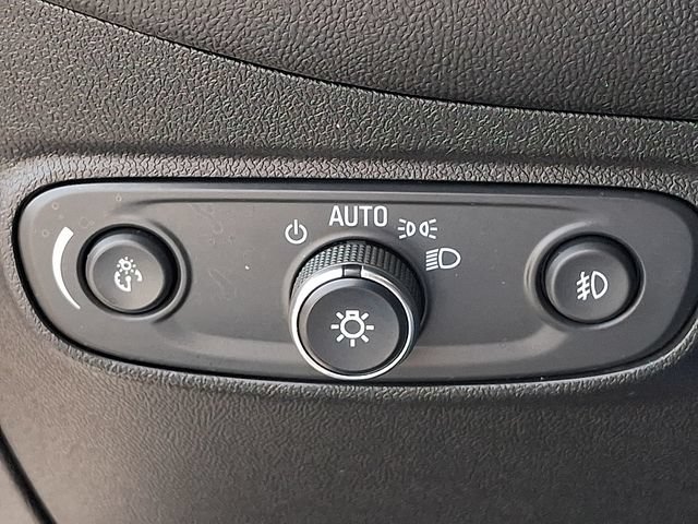 Used 2021 Chevrolet Equinox LT AWD/4WD image 23