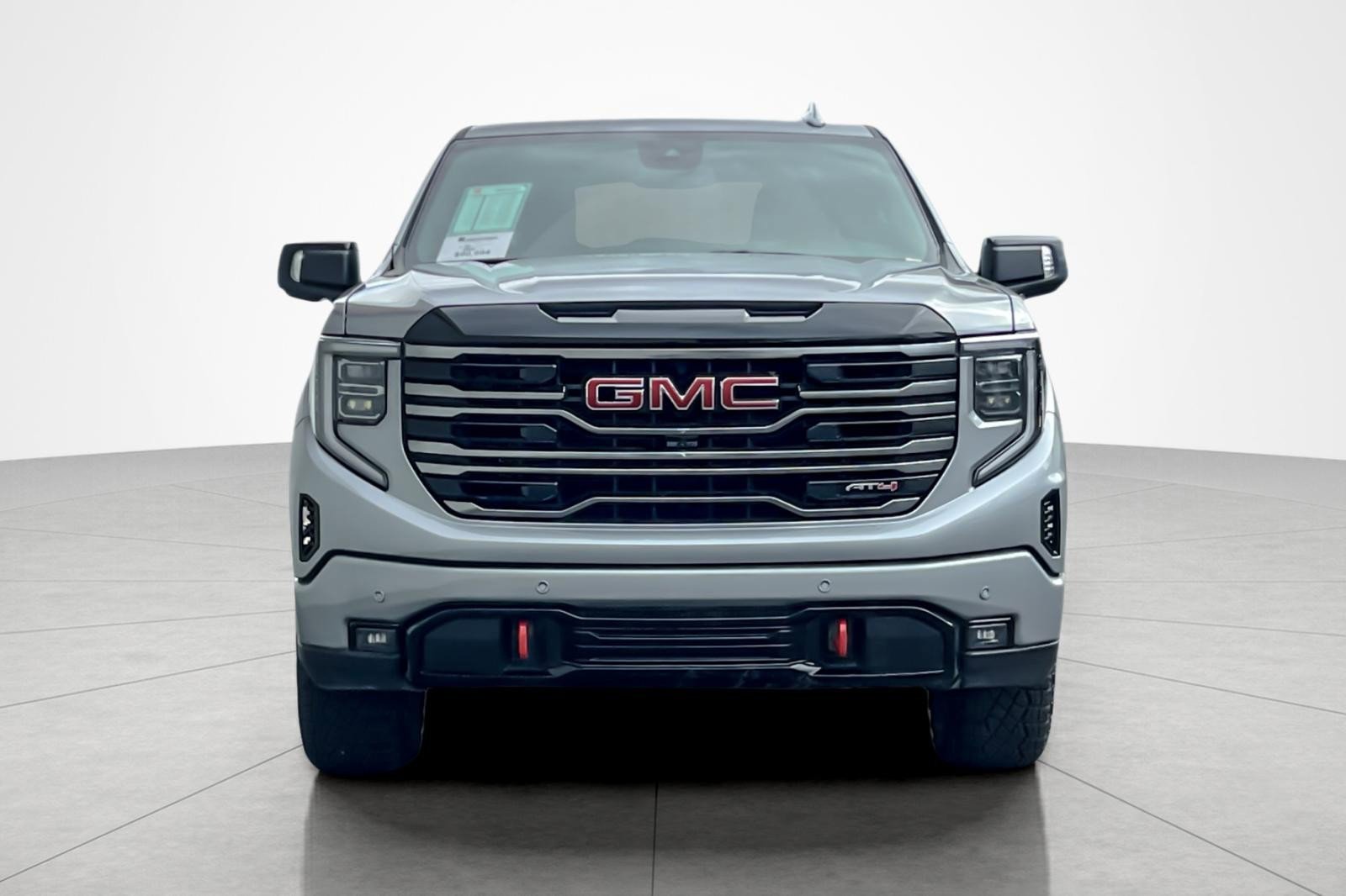 Used 2025 GMC Sierra 1500 AT4 image 8