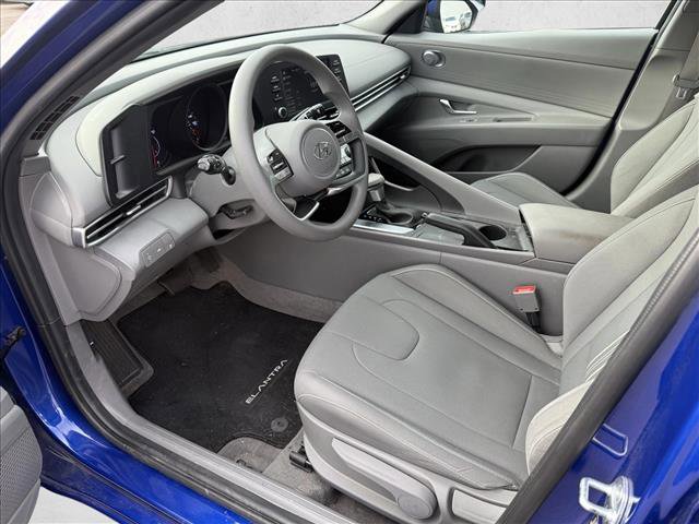 Certified 2023 Hyundai Elantra SEL image 9