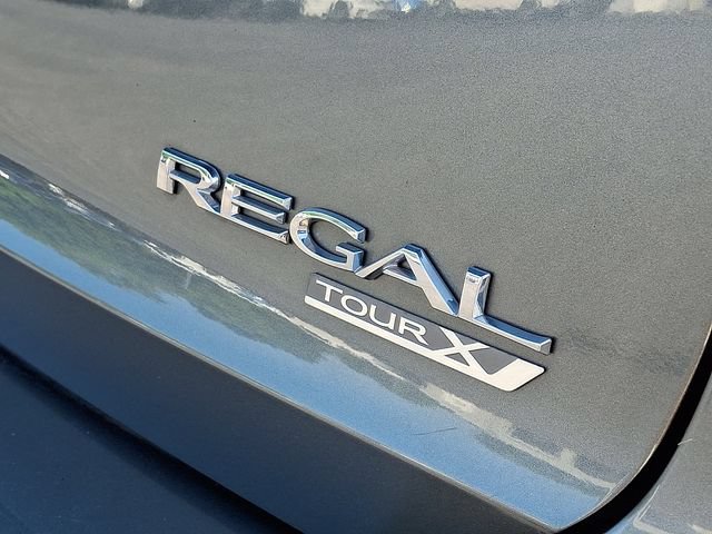 Used 2018 Buick Regal Essence w/ Driver Confidence Package #1 AWD/4WD image 31