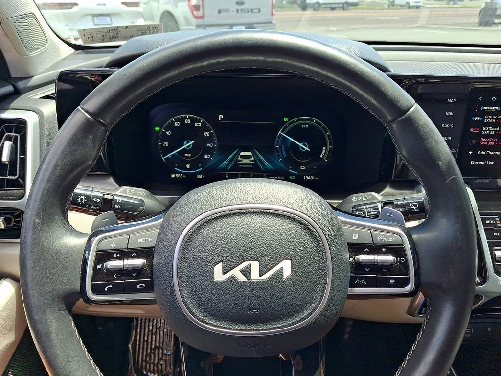 Used 2023 Kia Sorento SX Prestige w/ Panoramic Sunroof Package AWD/4WD image 23