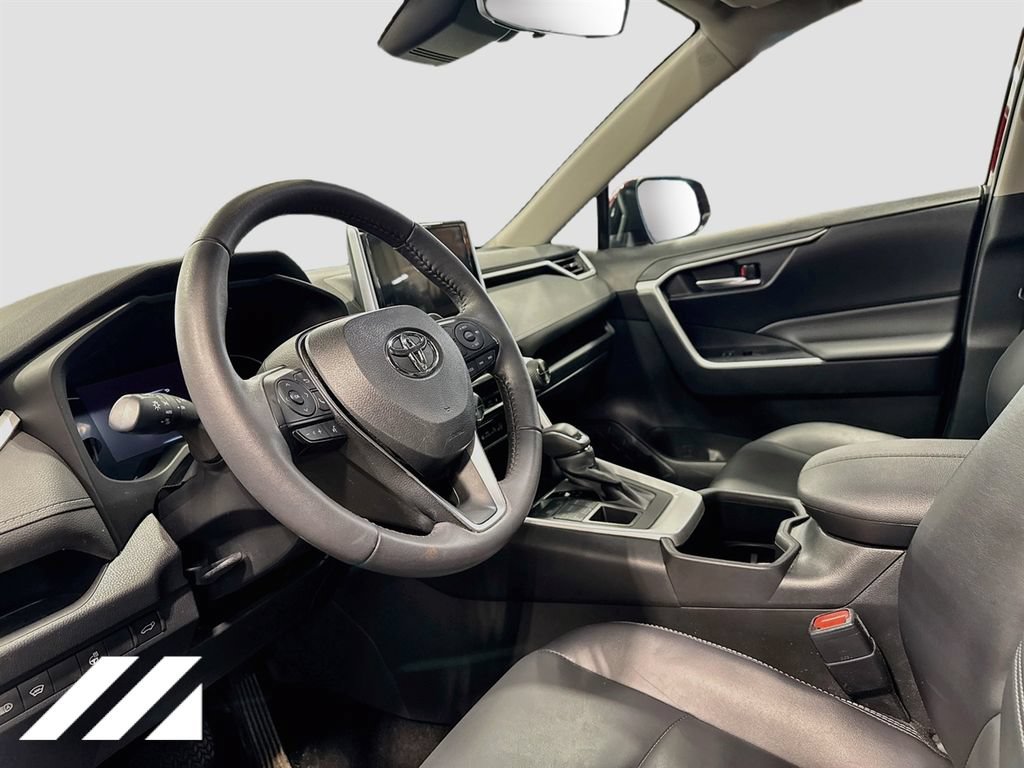 Used 2024 Toyota RAV4 XLE Premium w/ Weather Package AWD/4WD image 9