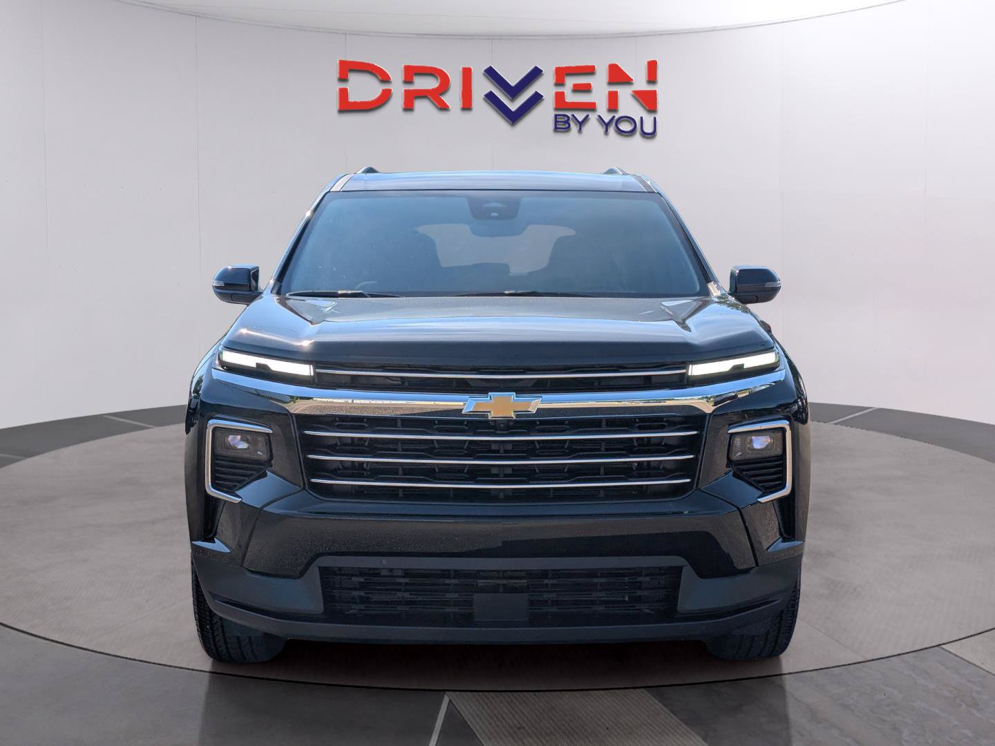 New 2026 Chevrolet Traverse LT w/ Enhanced Driving Package FWD image 8