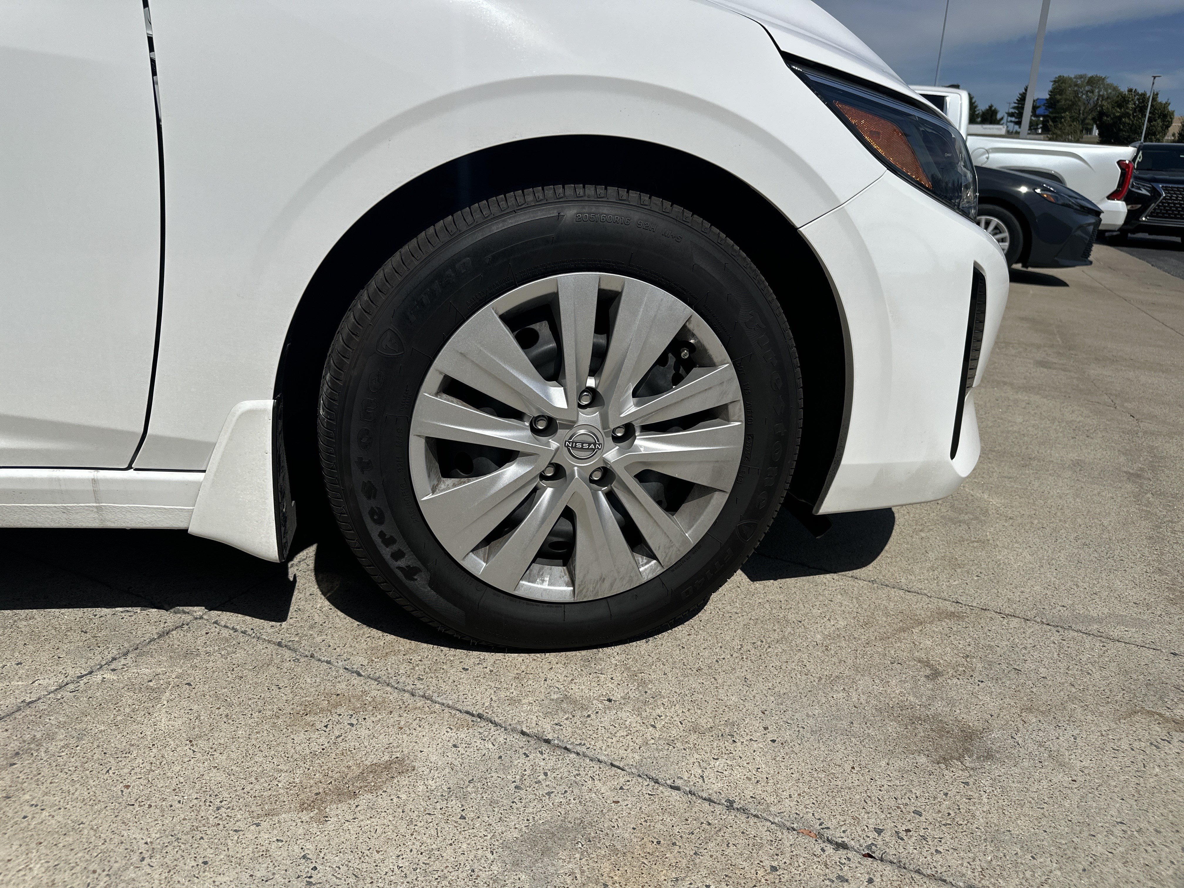 Used 2025 Nissan Sentra S FWD image 34