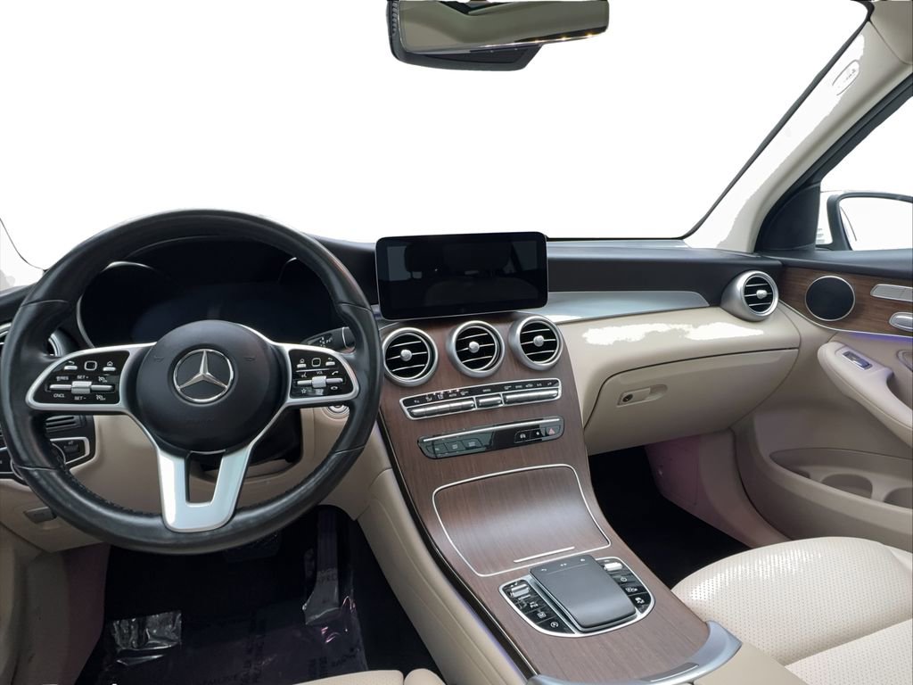 Used 2022 Mercedes-Benz GLC 300 4MATIC w/ Premium Package Lite image 33