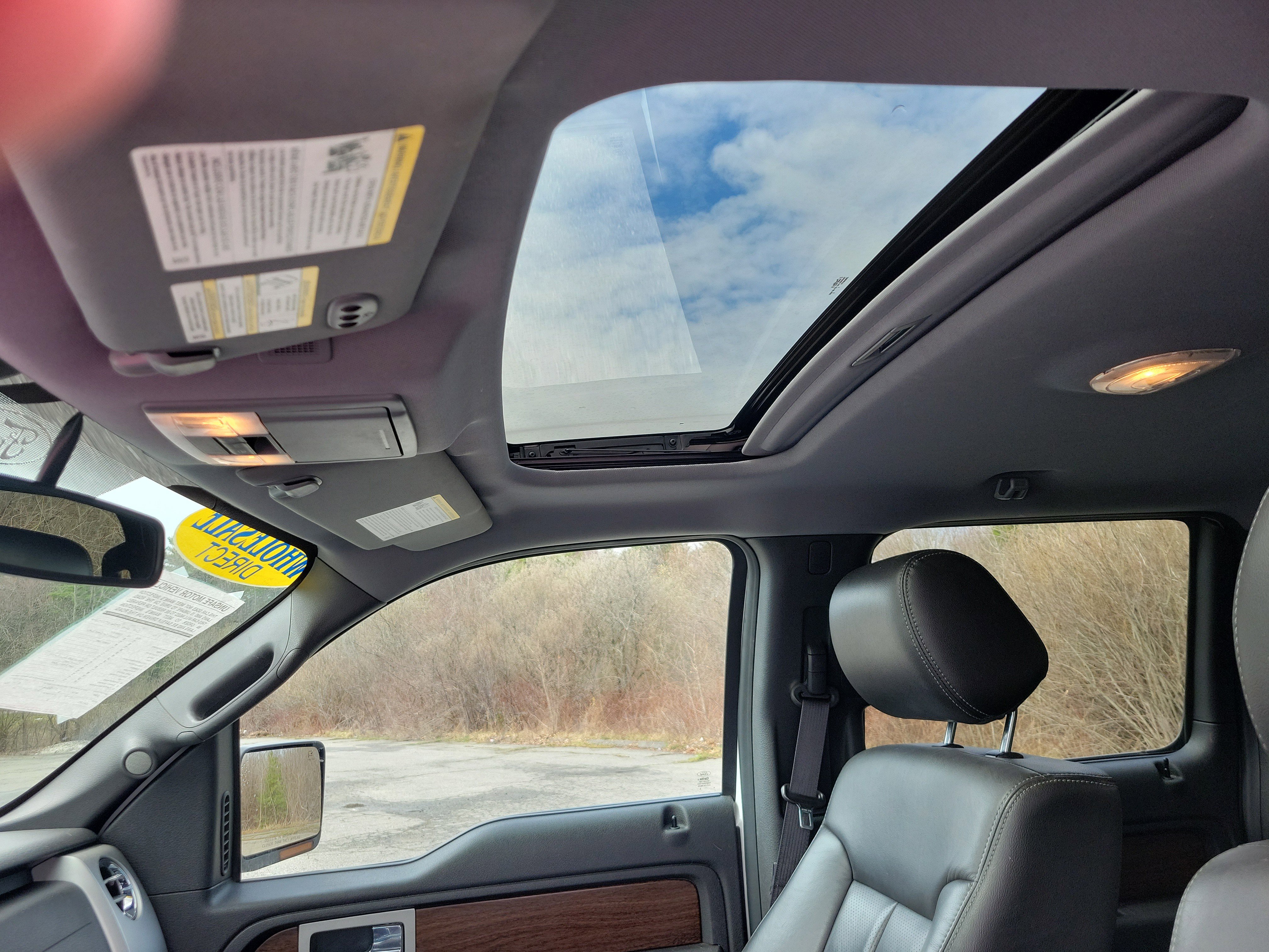 Used 2014 Ford F150 Lariat w/ Equipment Group 502A Luxury image 23