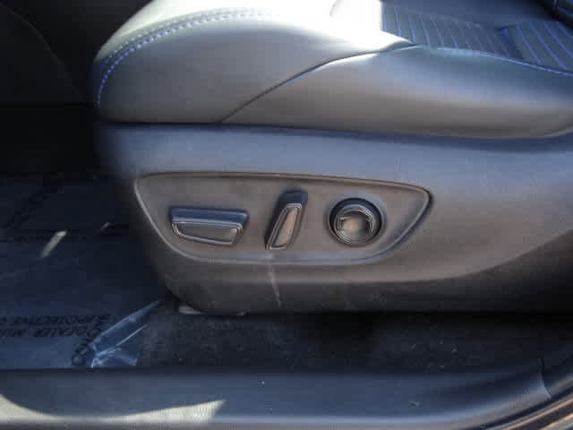 Used 2023 Toyota RAV4 XSE AWD/4WD image 18