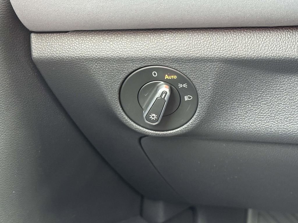 New 2026 Volkswagen Jetta SE image 24