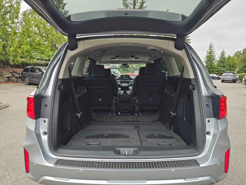 New 2026 Honda Odyssey Elite image 13