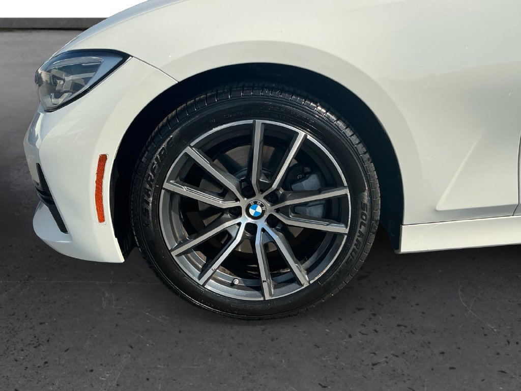 Used 2021 BMW 330i Sedan w/ Convenience Package RWD image 13