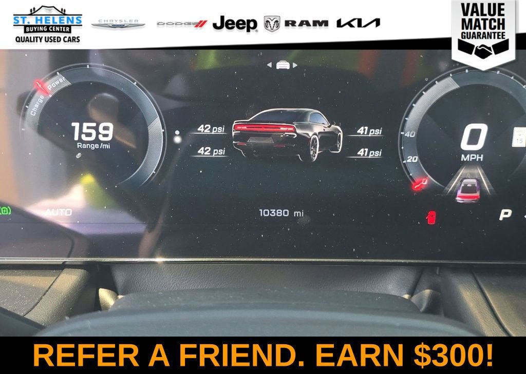 Used 2024 Dodge Charger Daytona Scat Pack w/ Plus Group AWD/4WD image 19