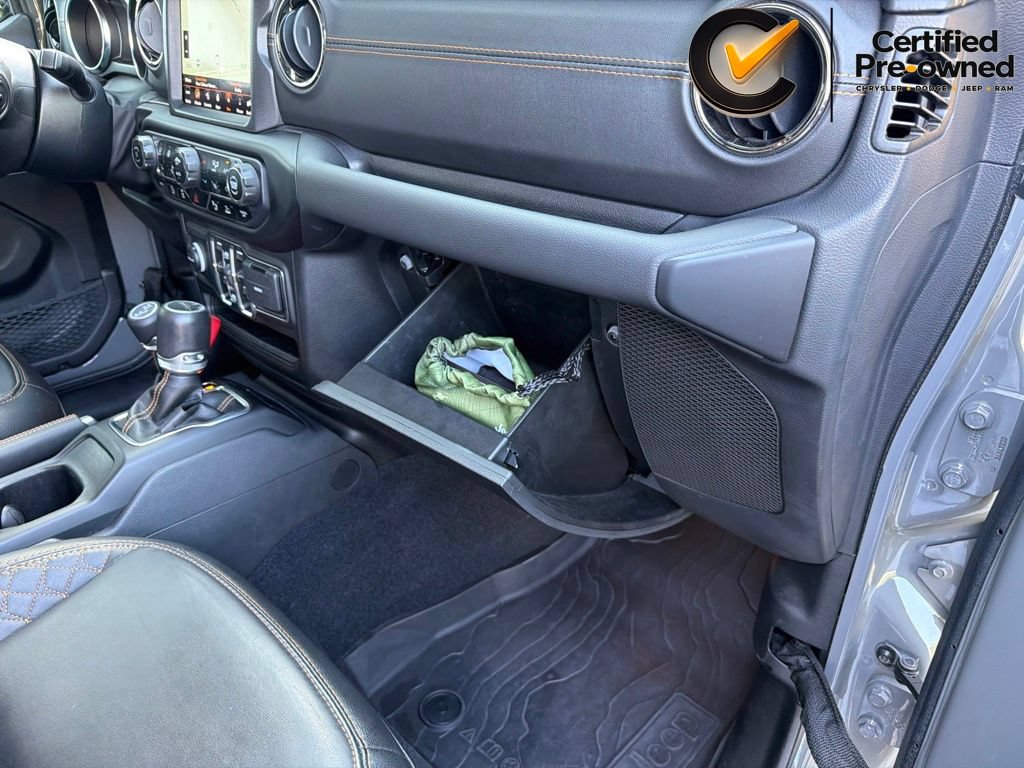 Certified 2022 Jeep Gladiator Overland AWD/4WD image 39