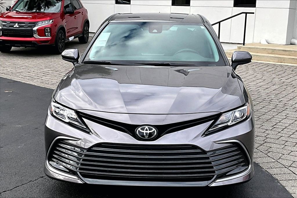 Used 2024 Toyota Camry LE image 2