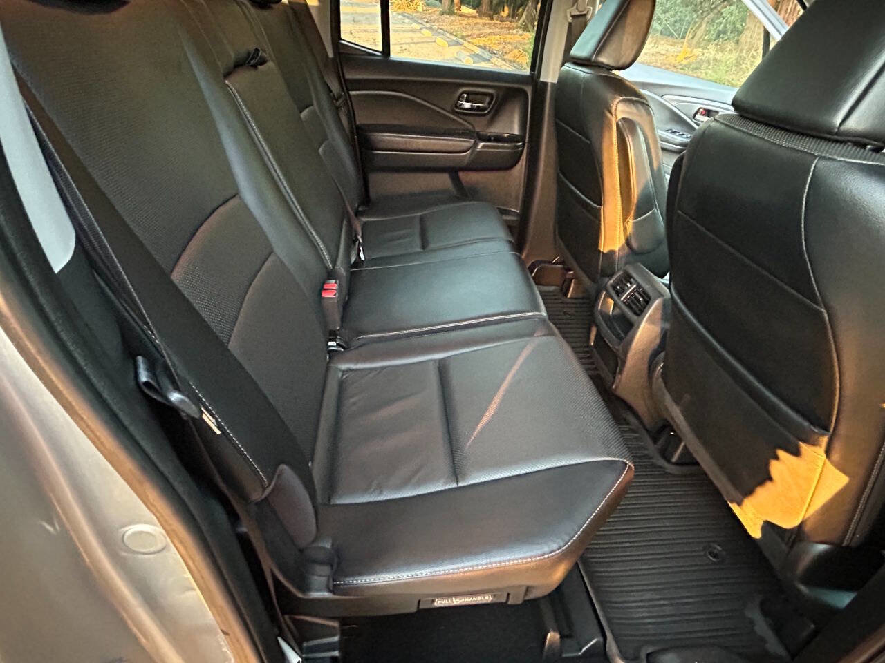 Used 2017 Honda Ridgeline RTL-T image 39