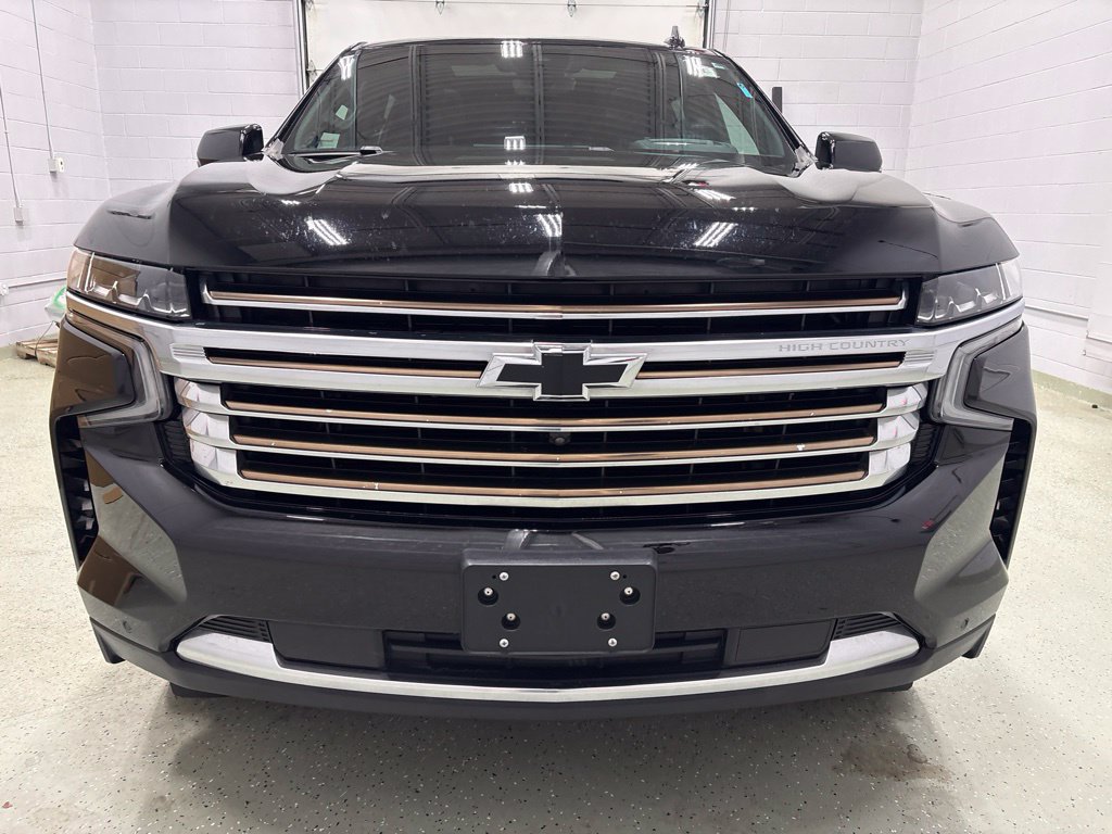 Certified 2023 Chevrolet Suburban High Country AWD/4WD image 9