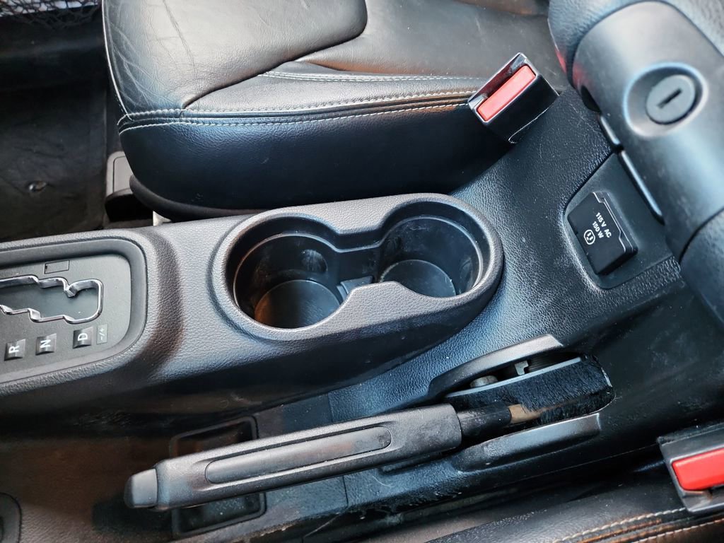 Used 2013 Jeep Wrangler Rubicon w/ PWR Convenience Group image 29