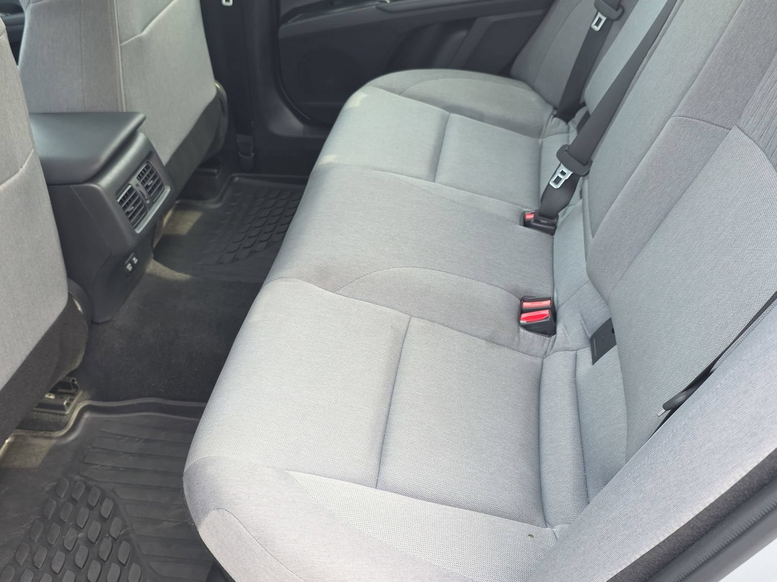 Used 2026 Toyota Camry LE w/ Convenience Package FWD image 13
