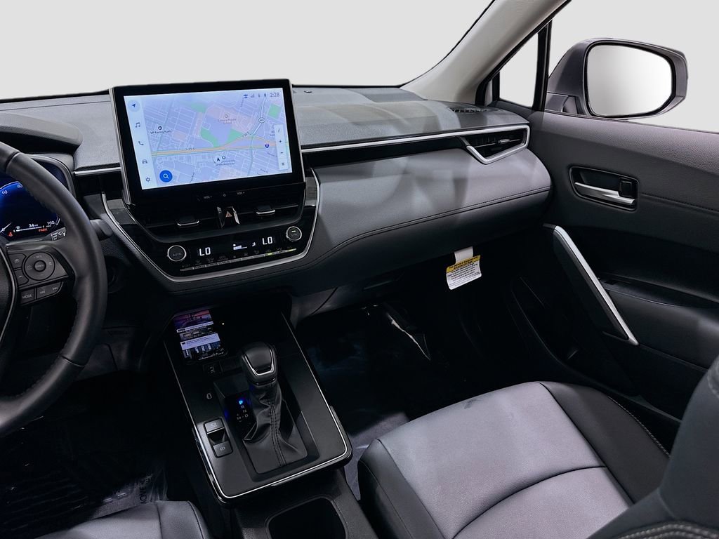Used 2026 Toyota Corolla Cross XLE w/ Convenience Package image 25