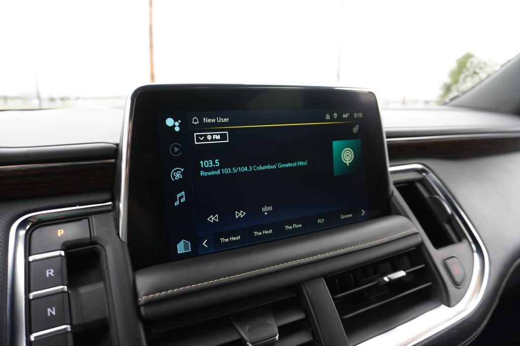 Used 2023 Chevrolet Suburban Premier image 16