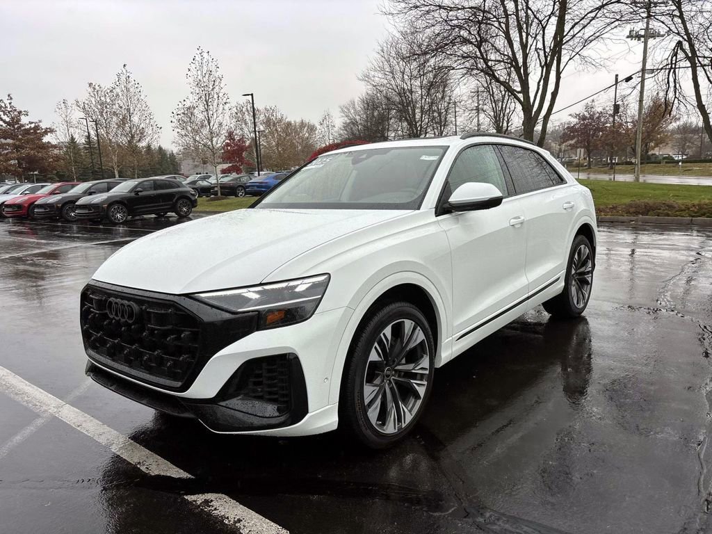 Certified 2025 Audi Q8 Premium Plus w/ Premium Plus Package image 3