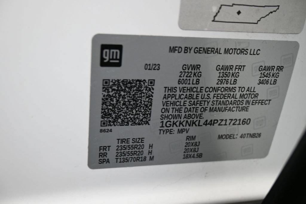 Used 2023 GMC Acadia SLE w/ Driver Convenience Package FWD image 28